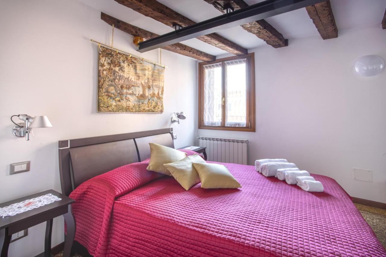 Guglie View Apartment Venesia Bagian luar foto