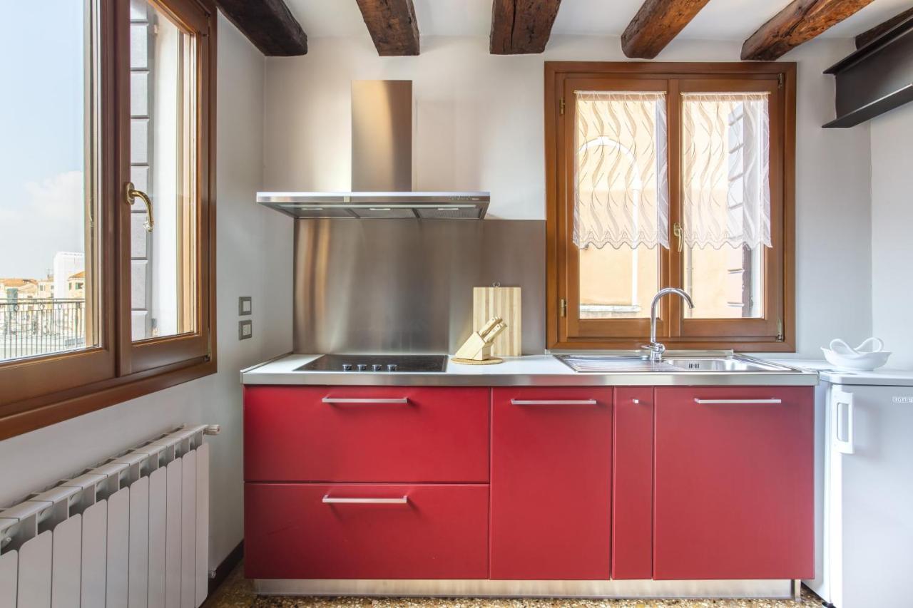 Guglie View Apartment Venesia Bagian luar foto